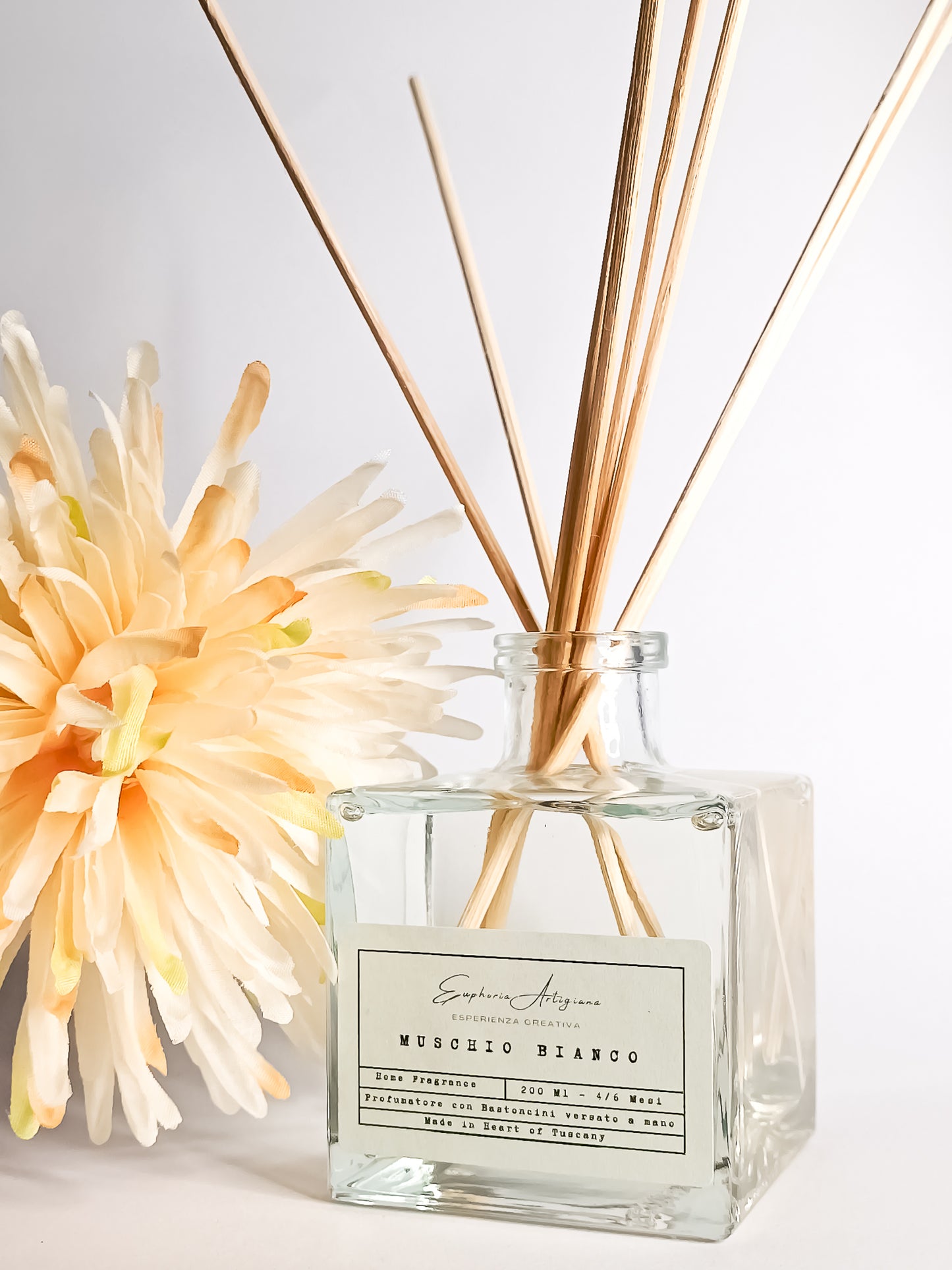 WHITE MUSK - Perfumer with Sticks