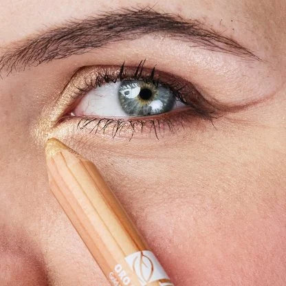 Illuminante viso e occhi oro champagne