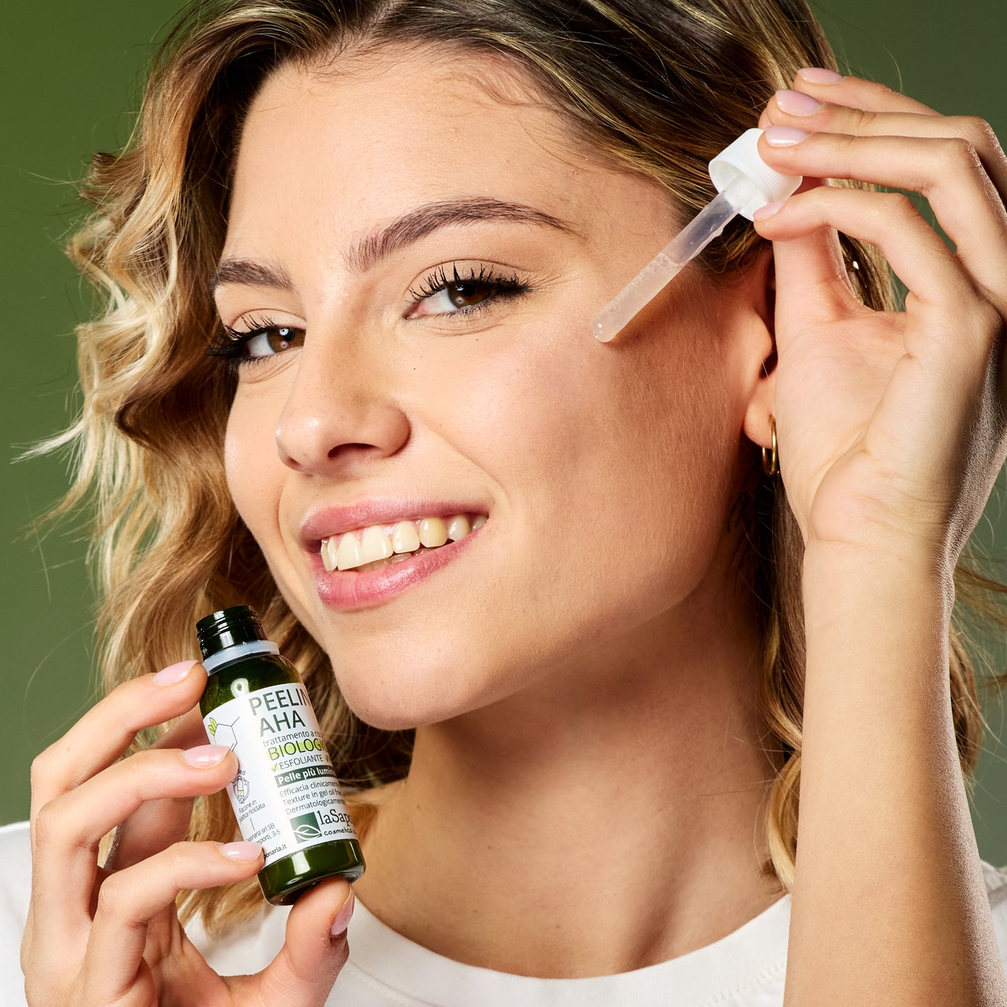 Peeling AHA biologico - Trattamento biologico a risciacquo esfoliante e rigenerante Attivo Puro